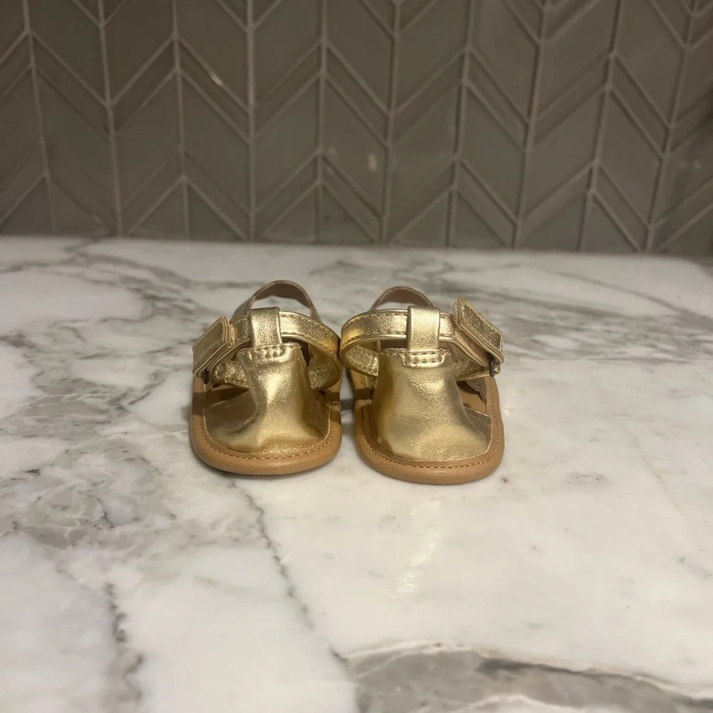 $7 ADD ON Old Navy 4C Gold Sandals 18-24M‎ H&M Zara